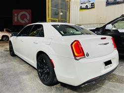 كرايسلر 300